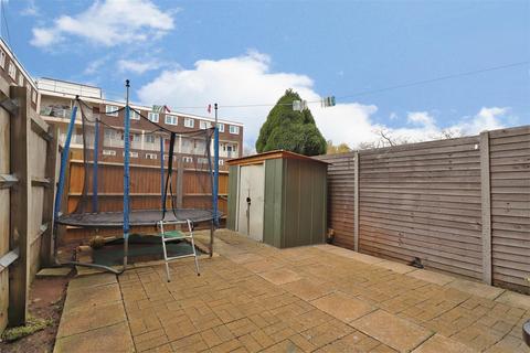 4 Bylands Close, London, SE2 9PQ