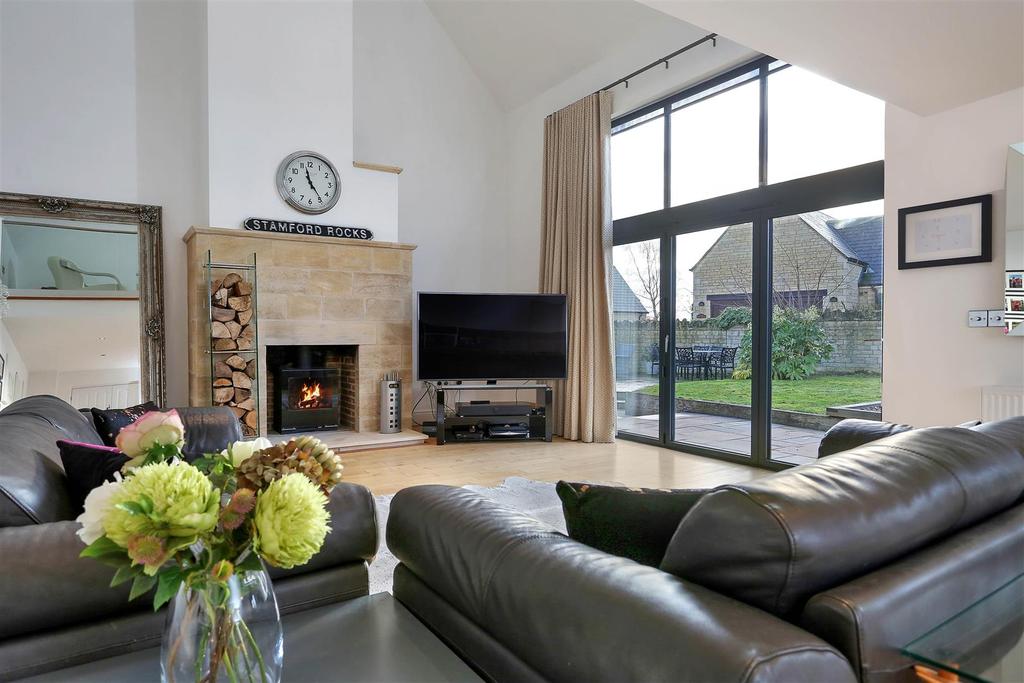 The Old Stackyard, Pilsgate, Stamford 4 bed barn conversion £750,000