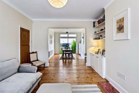 6 Westbury Road, London, SE20 7QL