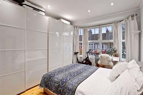 32 Clevedon Road, London, SE20 7QQ