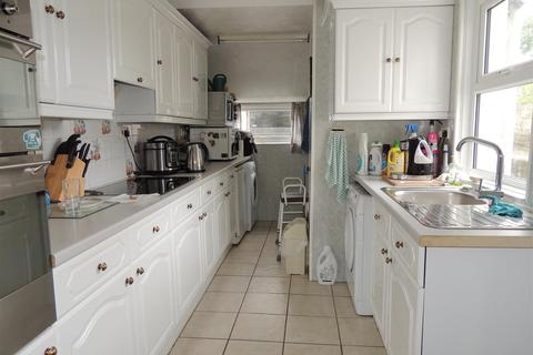 61 Phernyssick Road, St Austell, PL25 3TU
