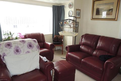 61 Phernyssick Road, St Austell, PL25 3TU