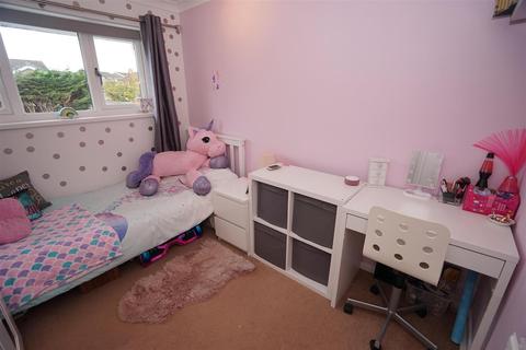 2 Greenwalk, Blackrod, Bolton, BL6 5TL
