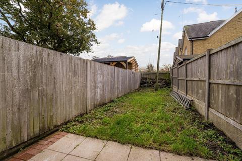 4, Bridge Cottages Barrow Green, Teynham, Sittingbourne, ME9 9ED