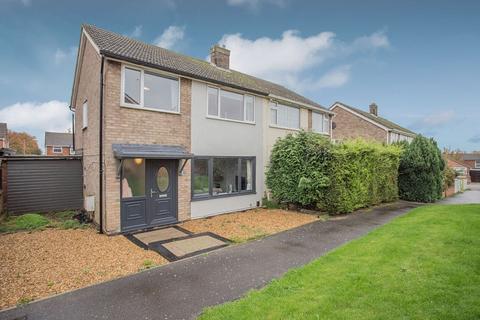 42 Ashridge Walk, Yaxley, Peterborough, PE7 3EU