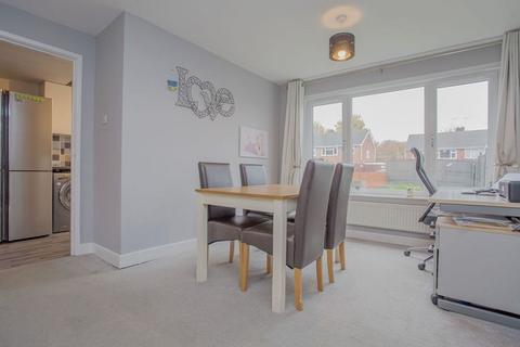 42 Ashridge Walk, Yaxley, Peterborough, PE7 3EU