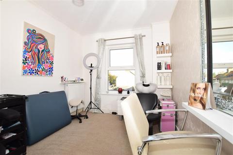 51 Herbert Road, Willesborough, Ashford, TN24 0DH