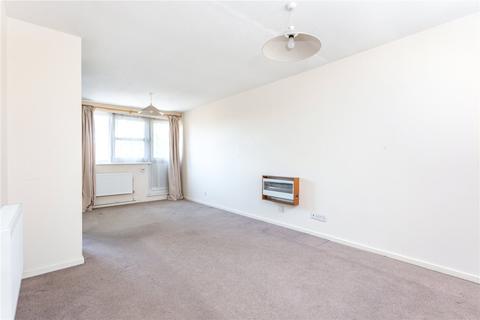 5 Lockhart Close, London, N7 8ST