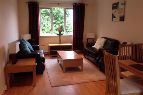 1 bedroom flat to rent, Boswell Court, Langside, Glasgow, G42