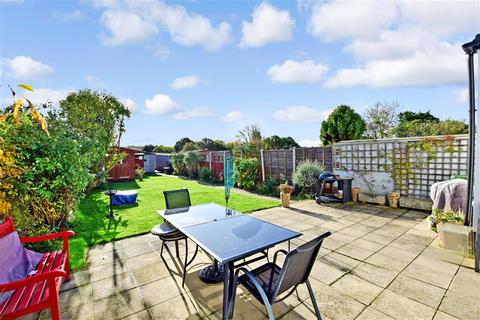 40 Leyton Cross Road, Dartford, DA2 7AW