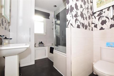 40 Leyton Cross Road, Dartford, DA2 7AW