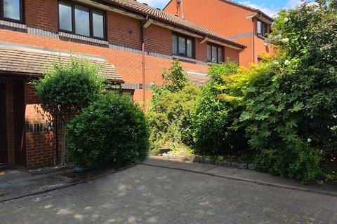 23 Wrexham Road, London, E3 2TJ