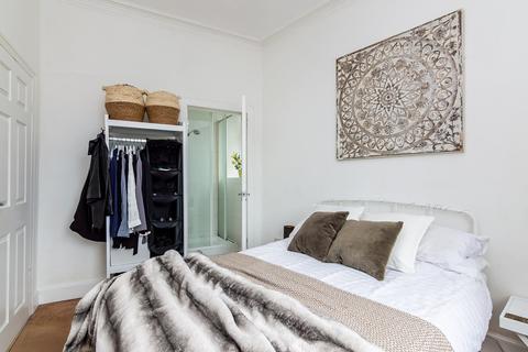 282/6 Easter Road, Edinburgh, EH6 8JU