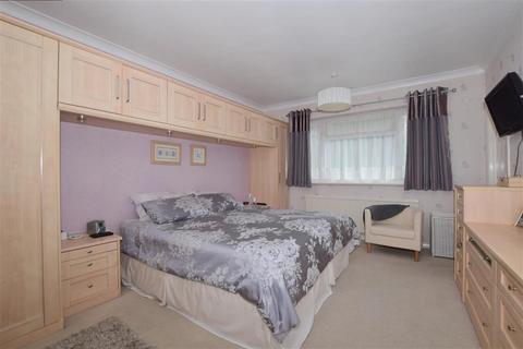 4 Boundary Way, Croydon, CR0 5AU