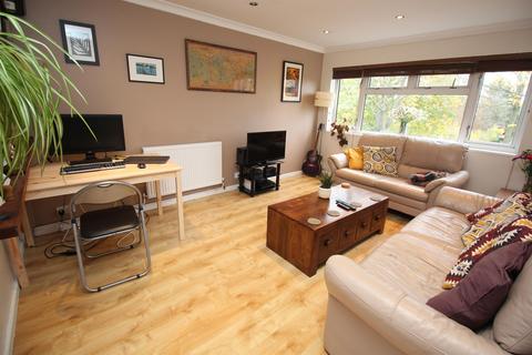 216 Archer Road, Stevenage, SG1 5HJ
