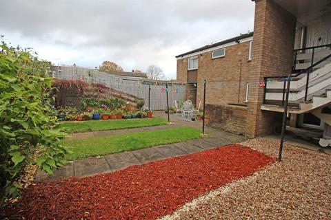 216 Archer Road, Stevenage, SG1 5HJ