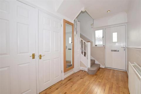 71 Bennetts Way, Croydon, CR0 8AF
