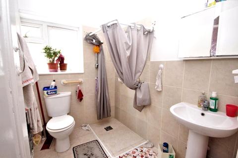 45 Boundary Road, London, E17 8NQ