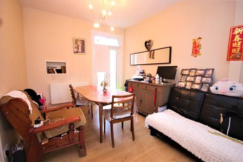 45 Boundary Road, London, E17 8NQ