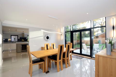 30 Fulmer Drive, Gerrards Cross, SL9 7HL