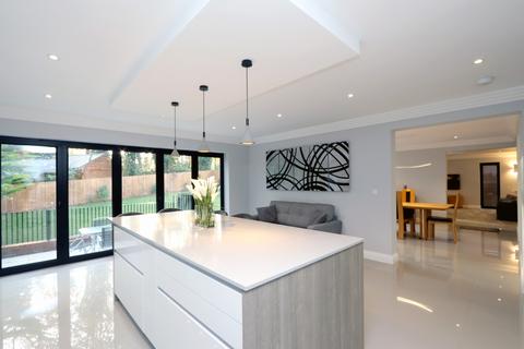 30 Fulmer Drive, Gerrards Cross, SL9 7HL