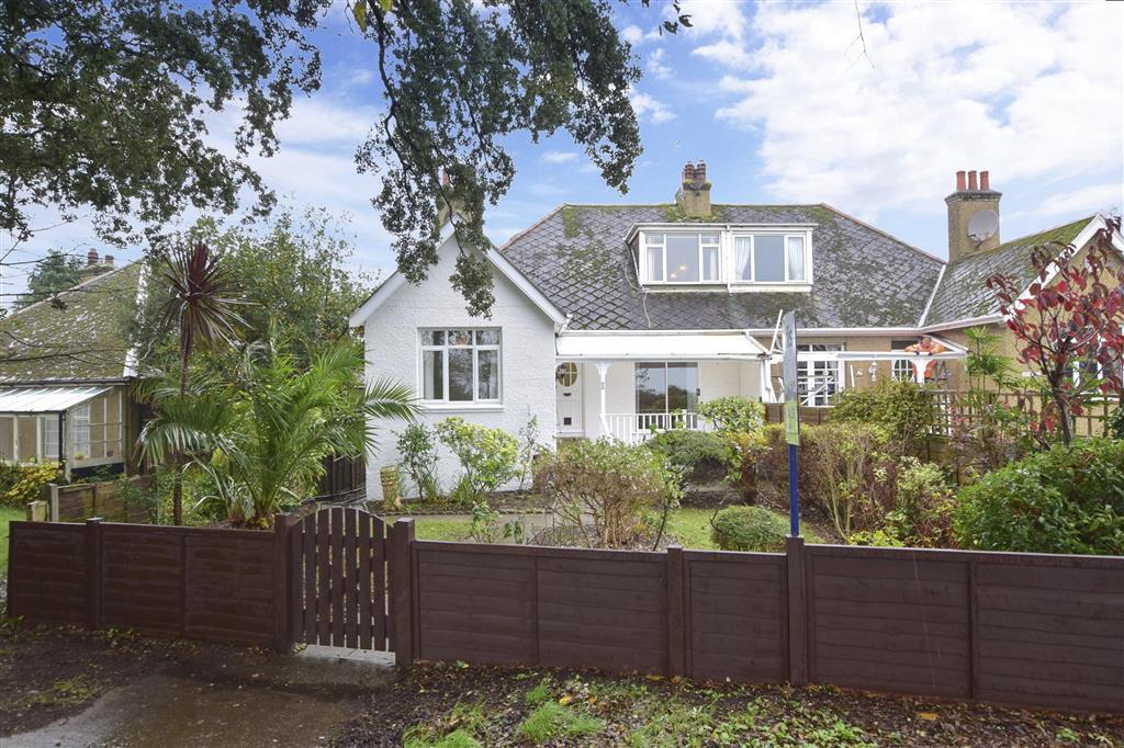 Cliff Path, Lake, Isle of Wight 6 bed bungalow £400,000