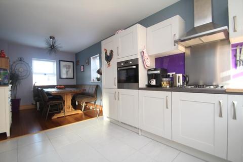35 Noble Crescent, Wetherby, LS22 7DU