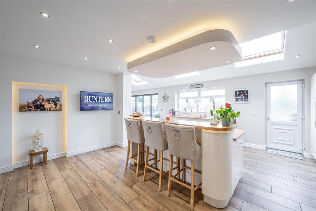 Open Plan Family Kitchen