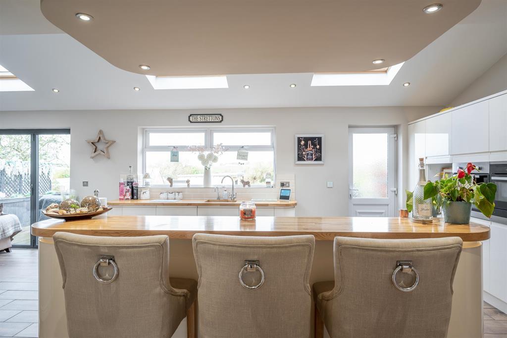 Open Plan Family Kitchen