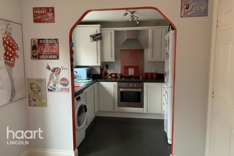 28 Deansleigh, Lincoln, LN1 3QB