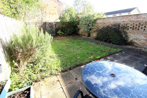 8 Newfield Way, Marlow, SL7 1PW