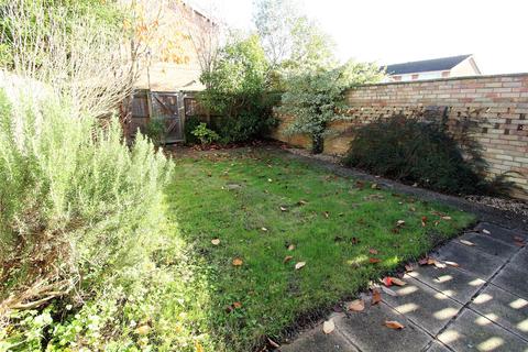 8 Newfield Way, Marlow, SL7 1PW