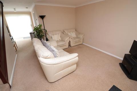 15 Homefield, Yate, Bristol, BS37 5US