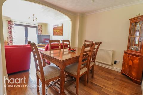 36 Wagtail Close, Swindon, SN3 5BL