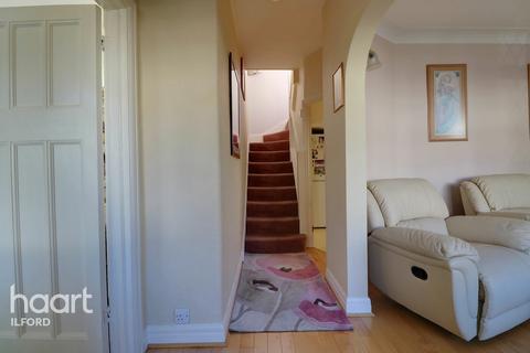 68 Albemarle Gardens, Ilford, IG2 6DL