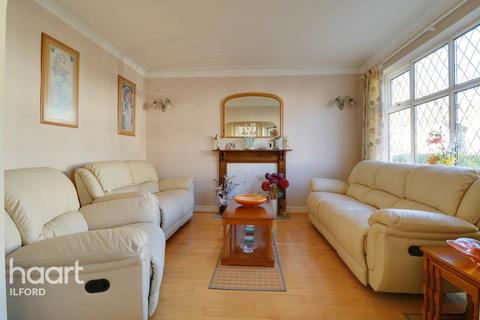 68 Albemarle Gardens, Ilford, IG2 6DL
