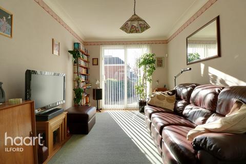 68 Albemarle Gardens, Ilford, IG2 6DL
