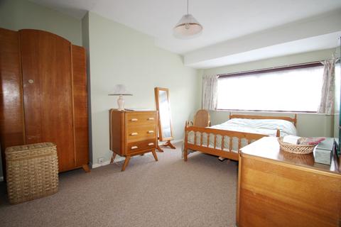 38 Daleside, Orpington, BR6 6EQ
