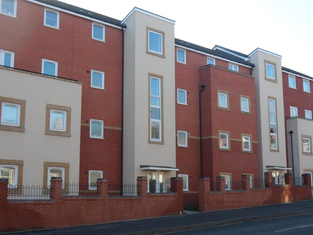 Cape Hill, Smethwick, B66 4SJ 2 bed apartment £110,000