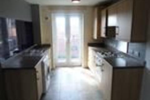 196 Cape Hill, Smethwick, B66 4SJ