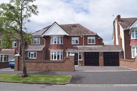 68 Brandhall Road, Oldbury, B68 8DT
