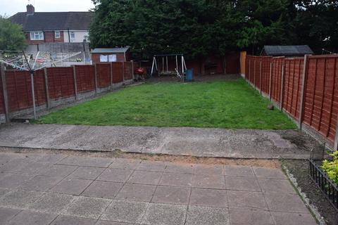 38 Broadmoor Avenue, Oldbury, B68 9AQ