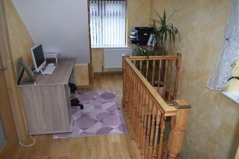 38 Broadmoor Avenue, Oldbury, B68 9AQ