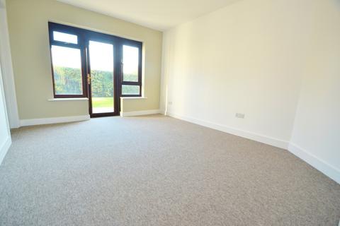 32 Burnbake Road, Verwood, BH31 6ET