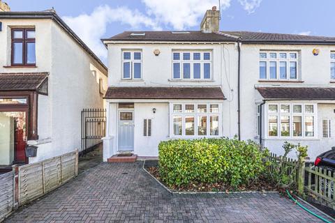 29 Ashwater Road, London, SE12 0LB
