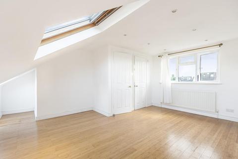 29 Ashwater Road, London, SE12 0LB