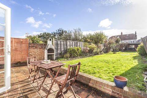 29 Ashwater Road, London, SE12 0LB