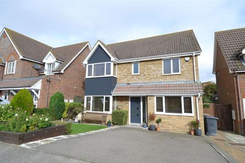 17 Blackberry Way, Whitstable, CT5 3BS