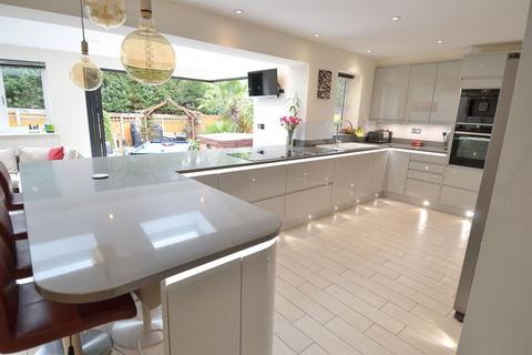 17 Blackberry Way, Whitstable, CT5 3BS