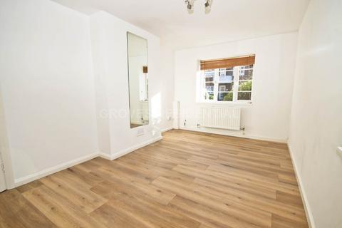 1 bedroom flat to rent, Richmond Road, London